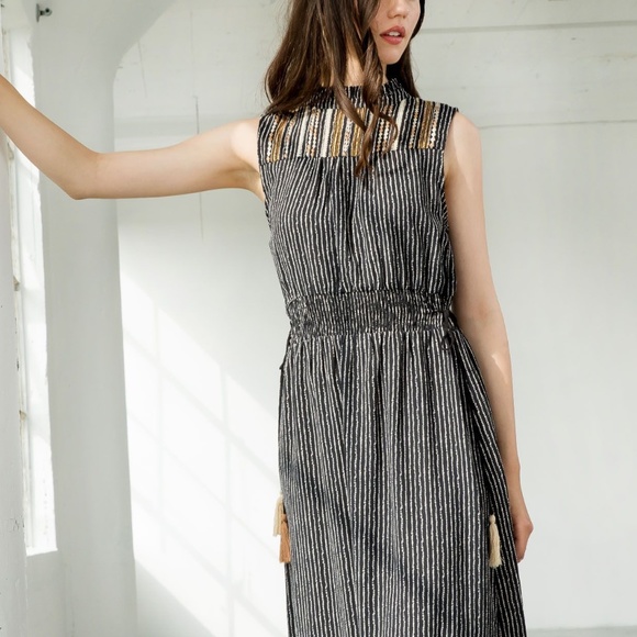 Last 1! NWT BOHO Embroidered Sleeveless Printed Midi Dress - Picture 8 of 13